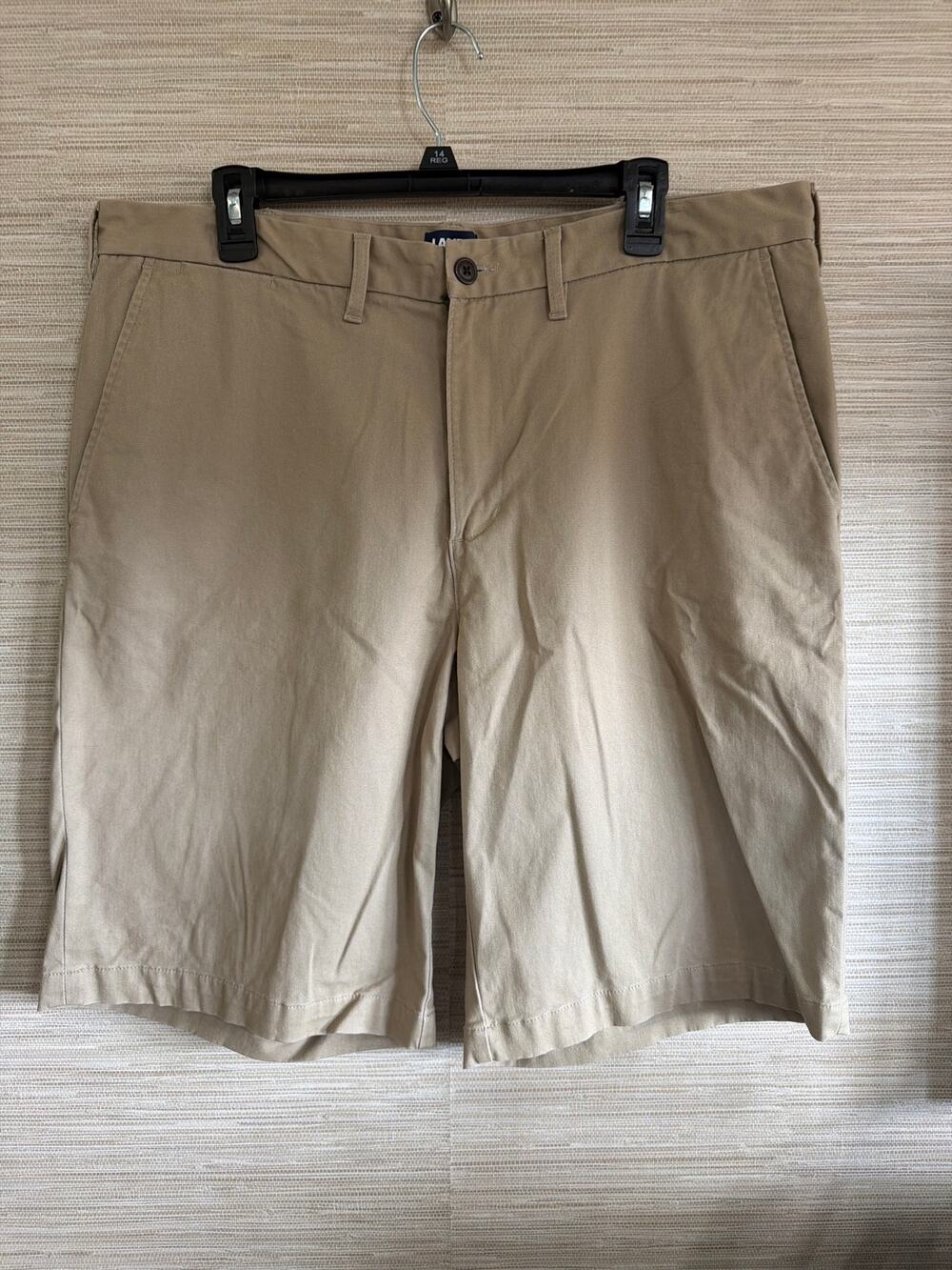 Lands' End Men's Flat front Shorts size 37 Traditional fit